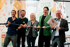 Von links nach rechts: Jonas Loss, Jochen Weiner, Angelika Krenzer-Baß, Umweltsenatorin Kathrin Moosdorf und Martin Schulze. Foto: Selina Verbarg