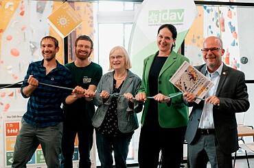 Von links nach rechts: Jonas Loss, Jochen Weiner, Angelika Krenzer-Baß, Umweltsenatorin Kathrin Moosdorf und Martin Schulze. Foto: Selina Verbarg